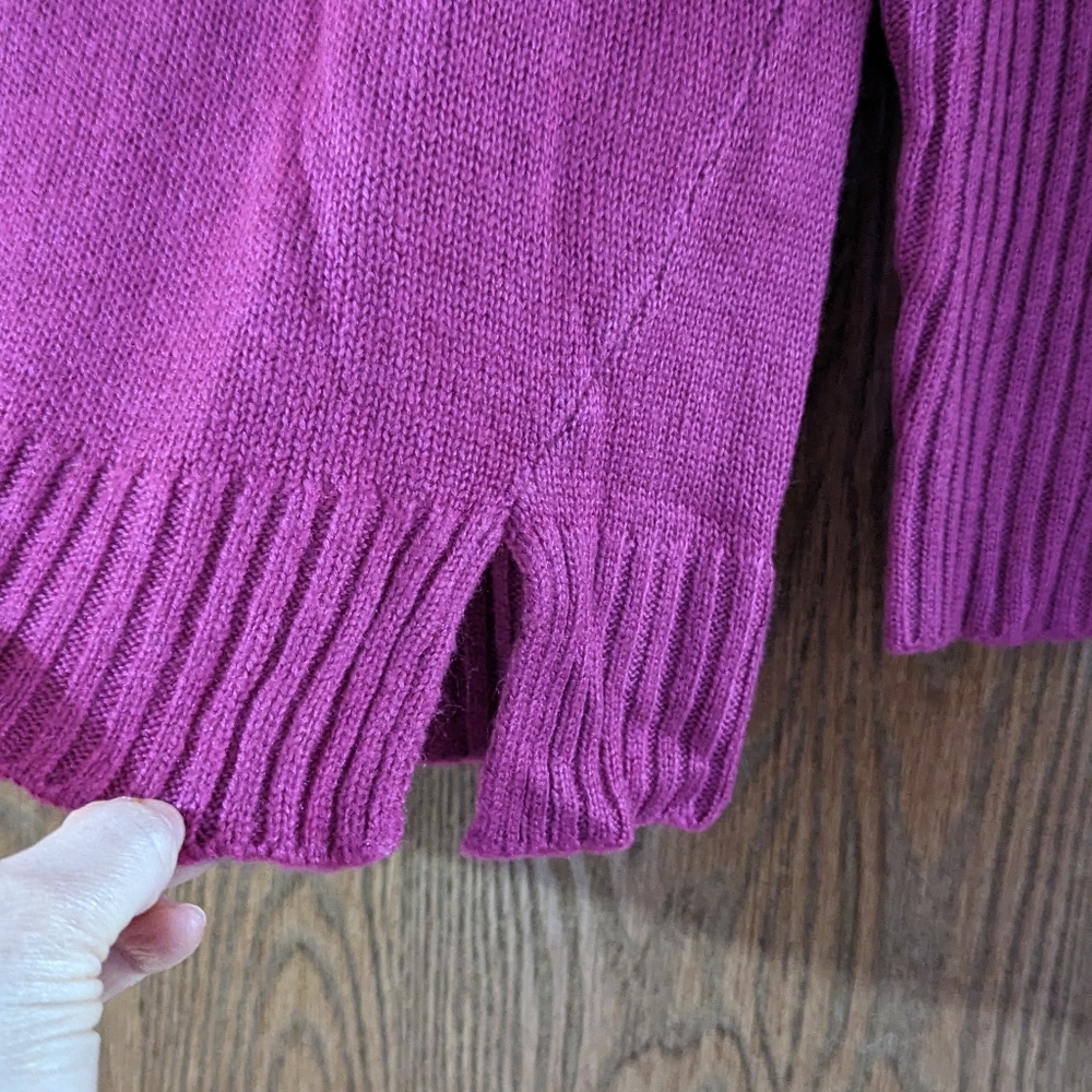 JustFab Off the Shoulder Sweater in Fuscia, Size Small - Picture 5 of 6